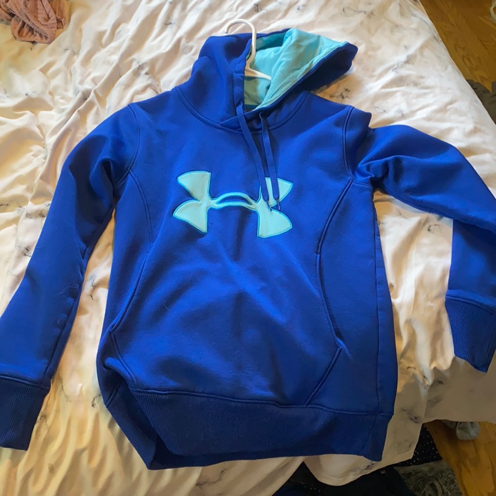 Under Armour Sweatshirt